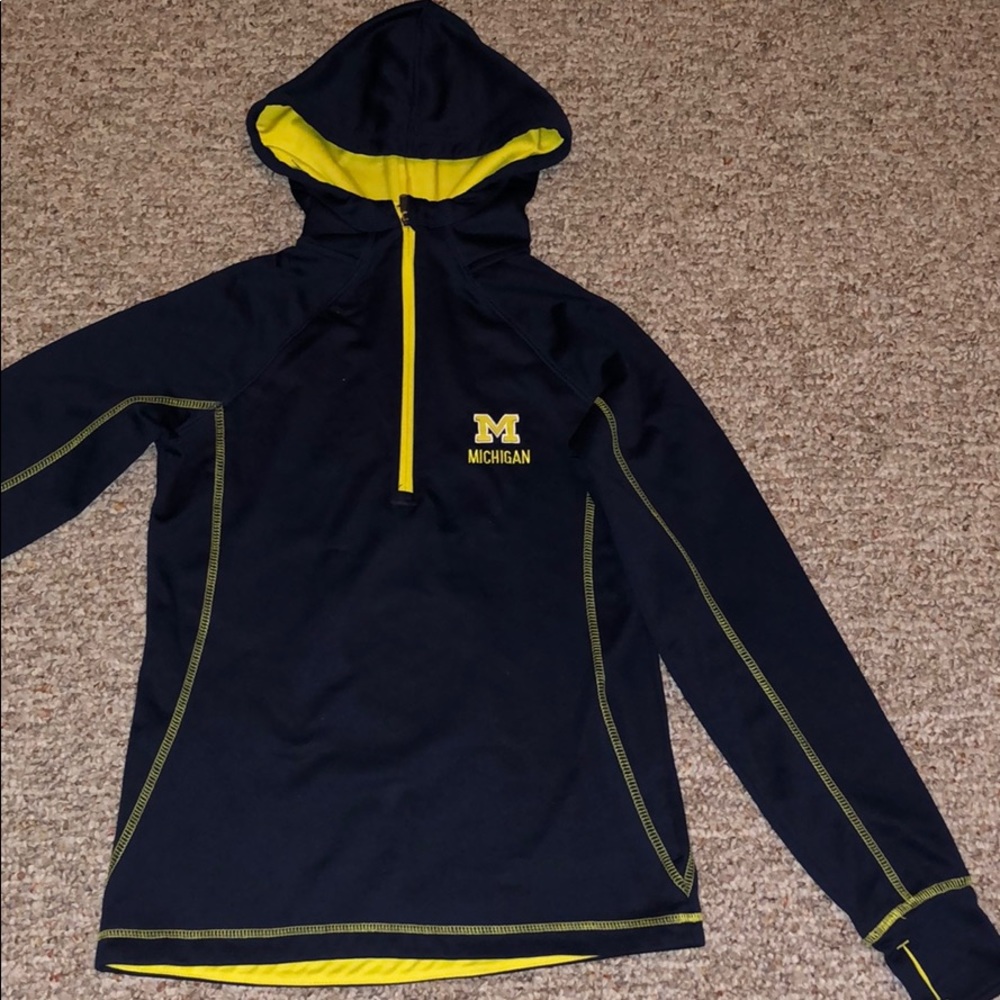 UM Hoodie